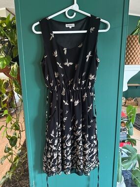 LA Soul Dress Print Sleeveless Tie-Waist Dress with Pockets